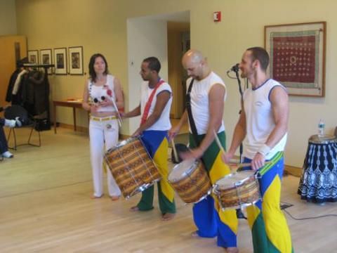 Efraim Silva and the performing troupe at the drums