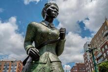 Monuments to America’s true ideals and history, like Alison Saar’s Harriet Tubman Memorial, “Swing Low,” in Harlem, should be built nationwide. Credit HSP Archive